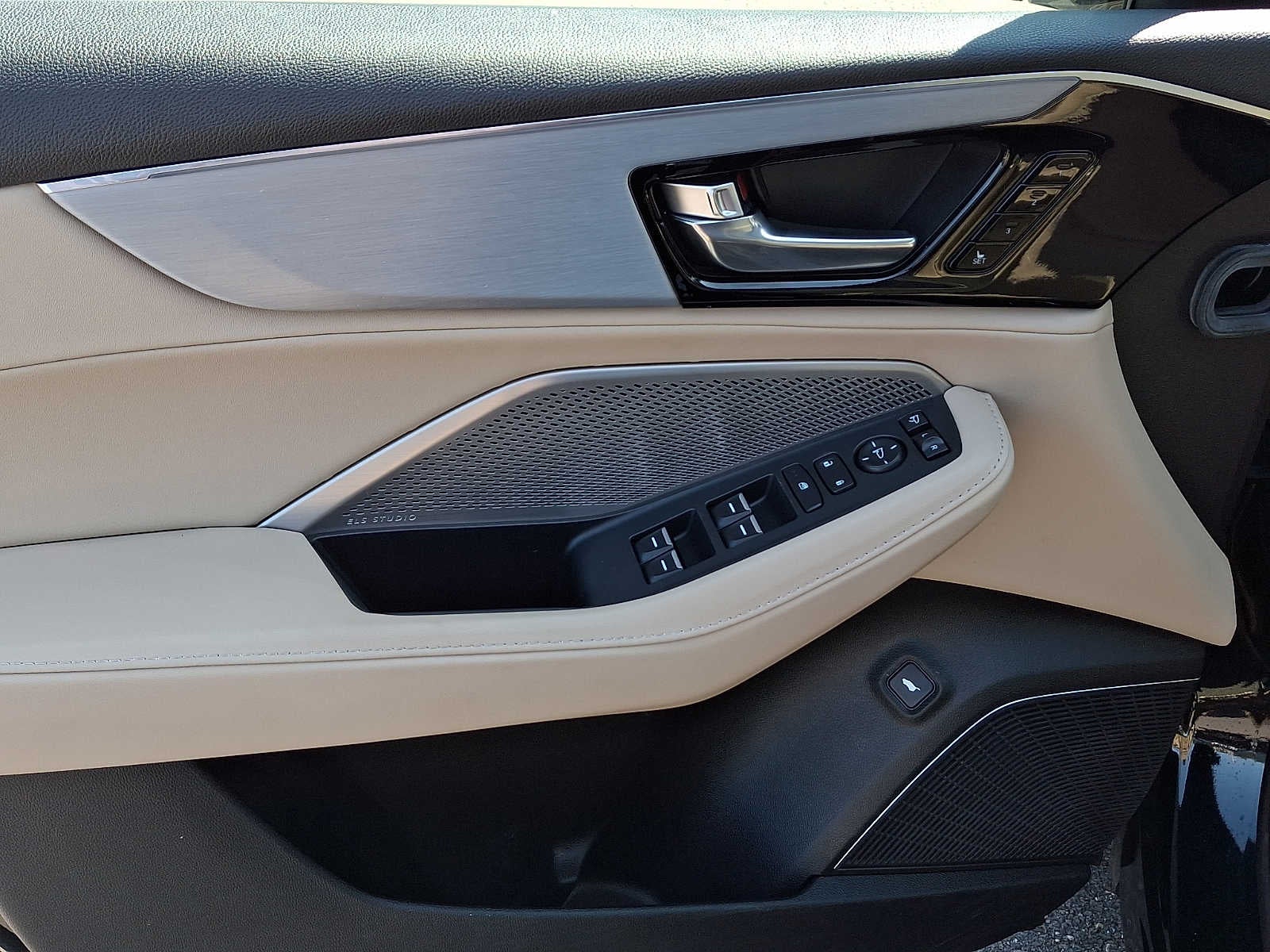 2024 Acura MDX SH-AWD w/Technology Package
