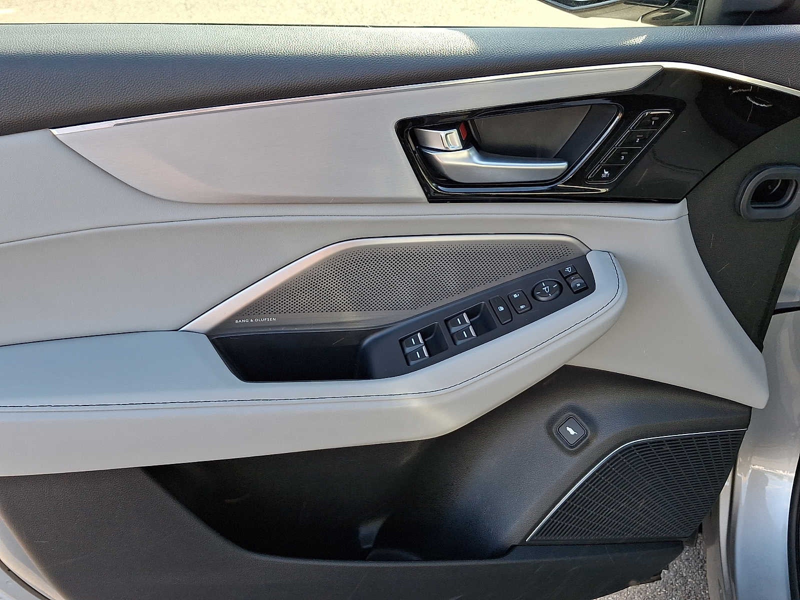 2026 Acura MDX SH-AWD w/Technology Package