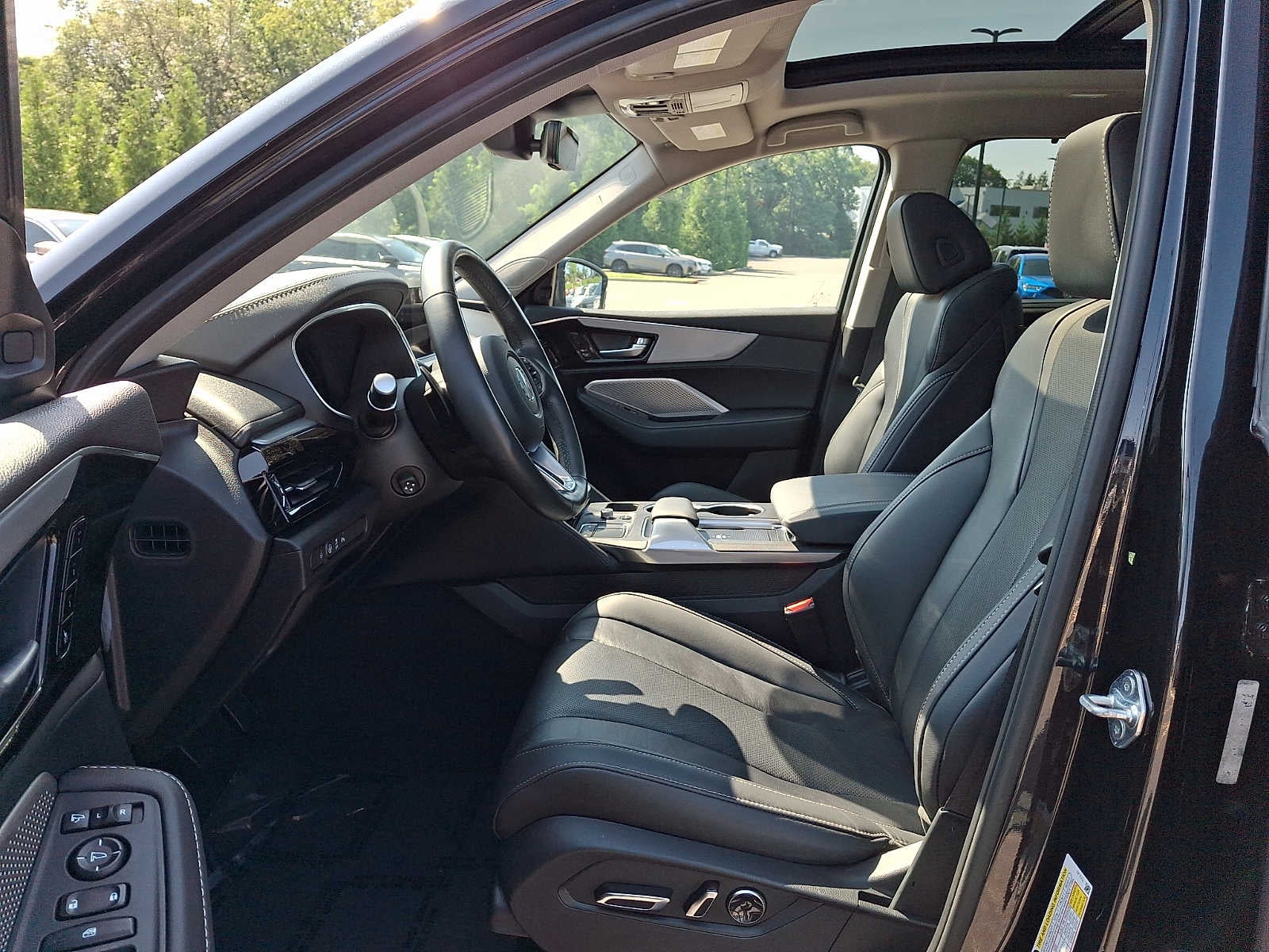 2024 Acura MDX SH-AWD w/Technology Package