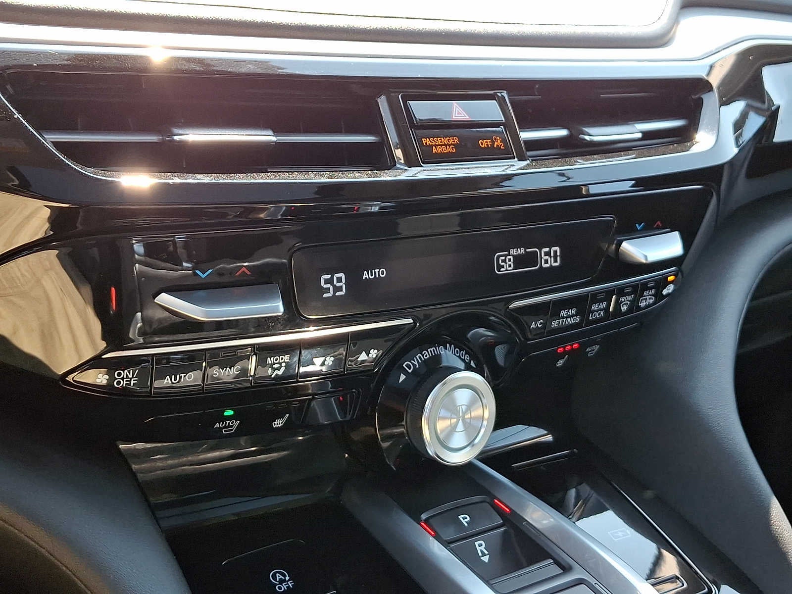 2024 Acura MDX SH-AWD w/Technology Package