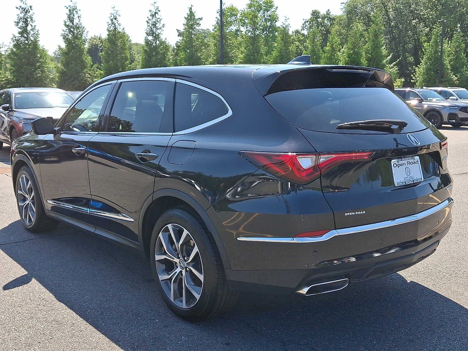 2024 Acura MDX SH-AWD w/Technology Package