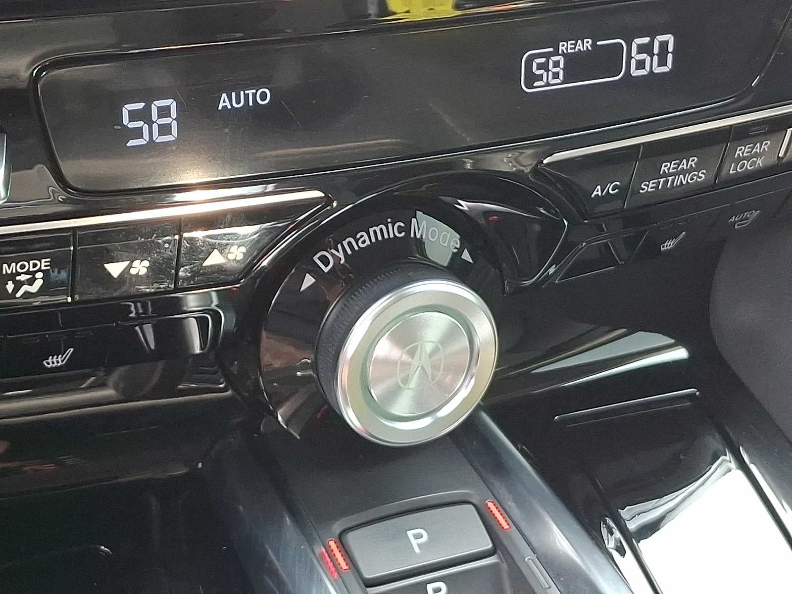 2024 Acura MDX SH-AWD w/Technology Package