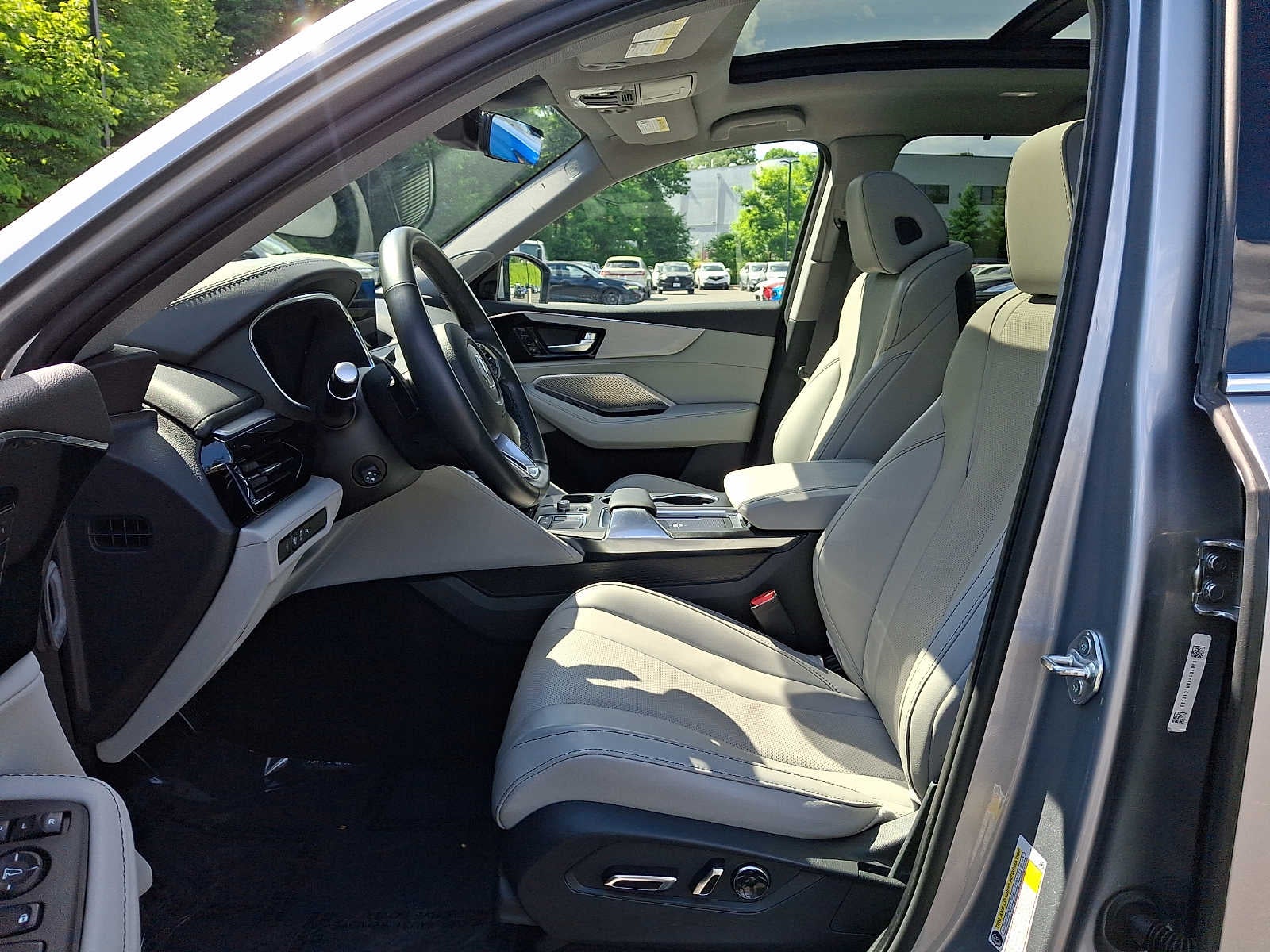 2024 Acura MDX SH-AWD w/Technology Package