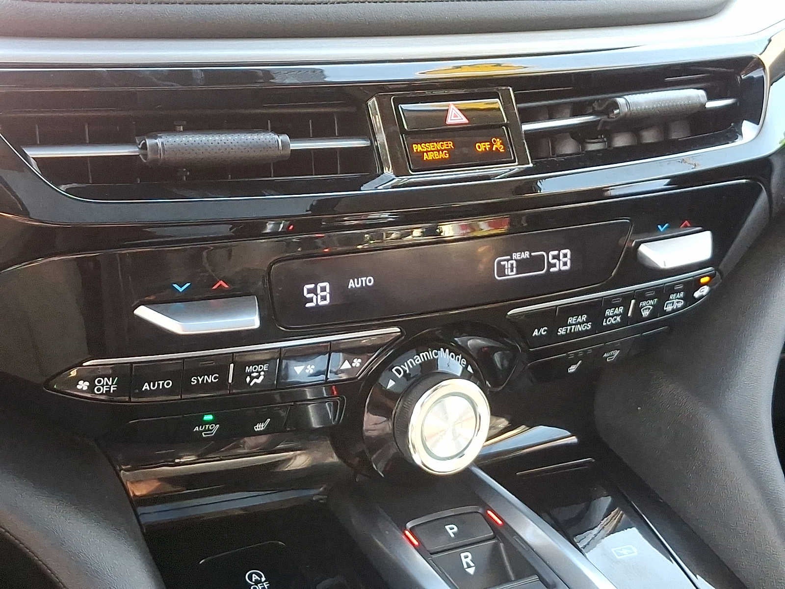 2025 Acura MDX SH-AWD w/Technology Package