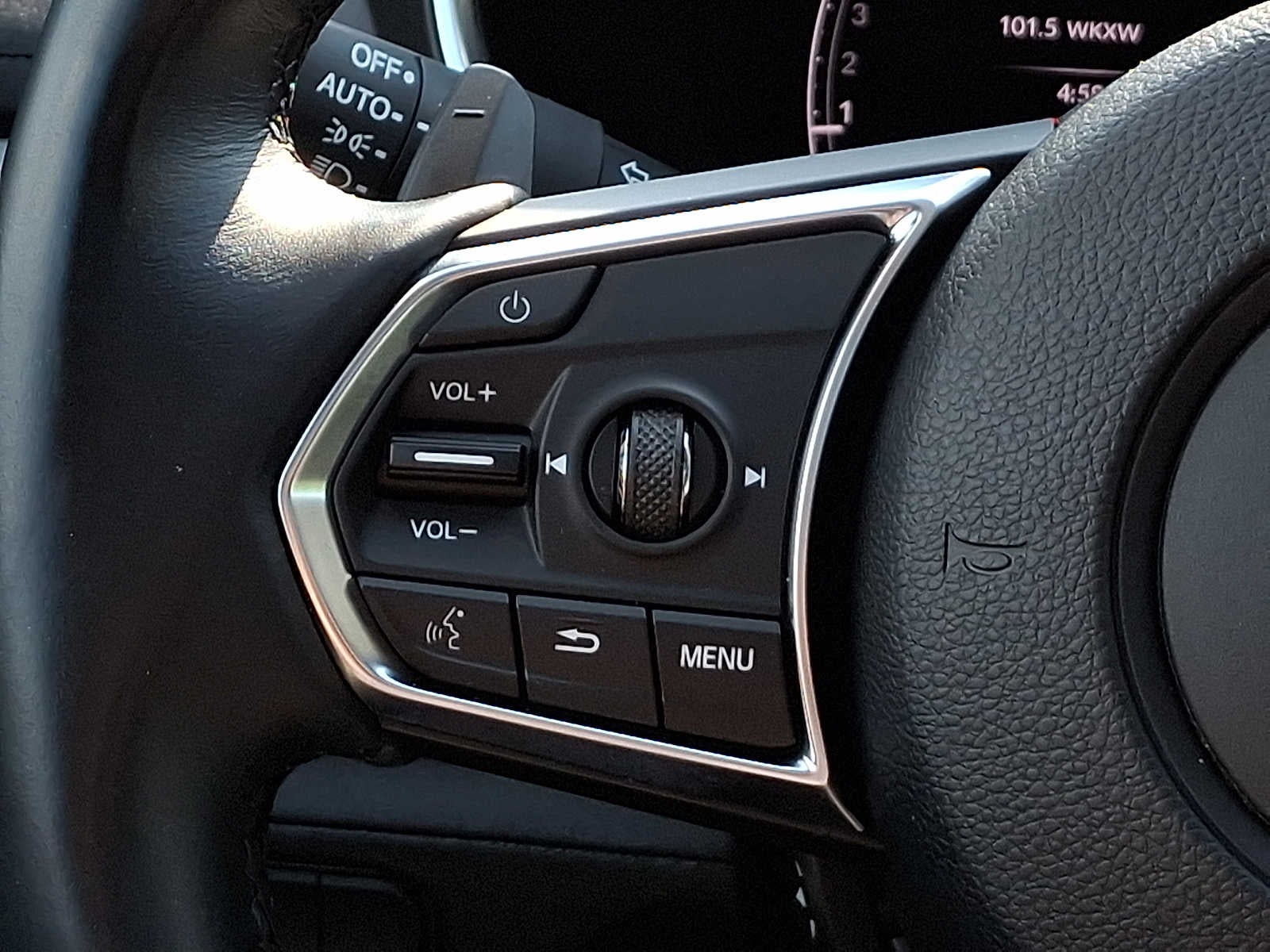 2025 Acura MDX SH-AWD w/Technology Package