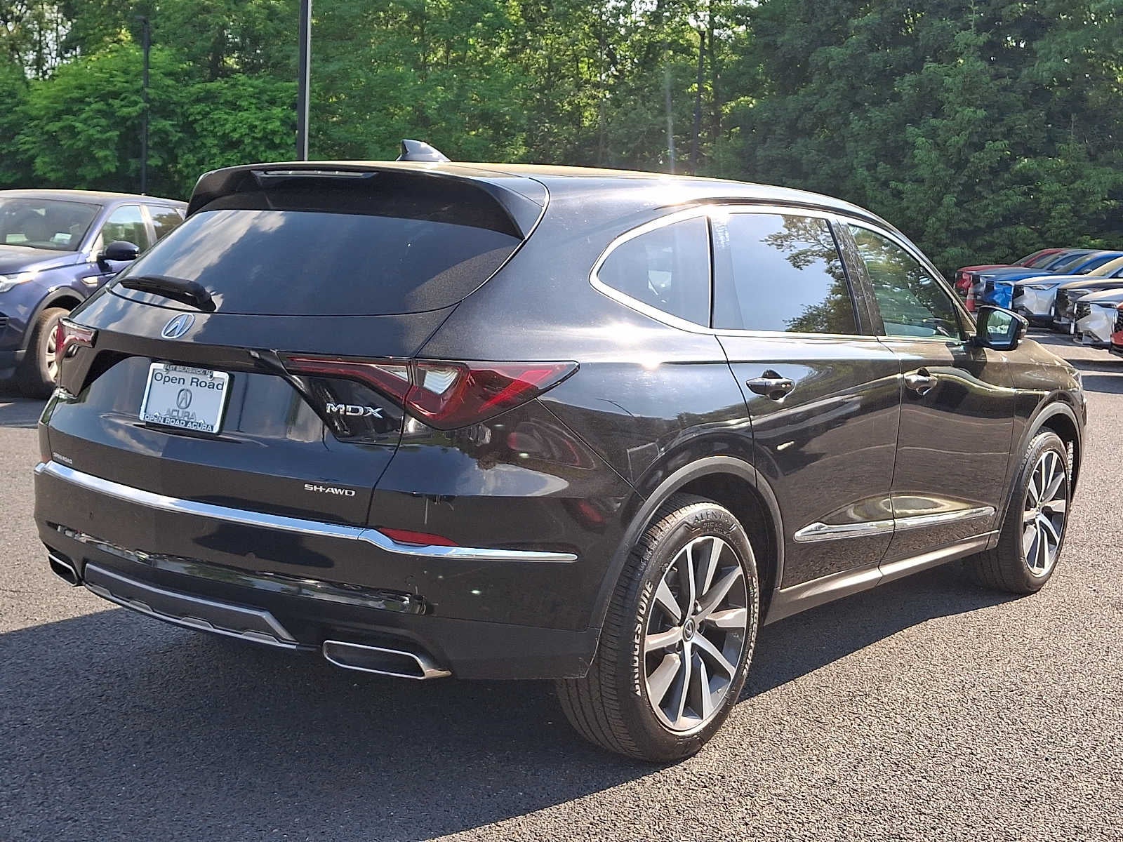 2025 Acura MDX SH-AWD w/Technology Package