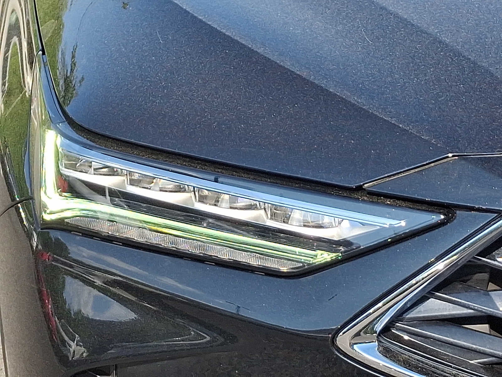 2025 Acura MDX SH-AWD w/Technology Package