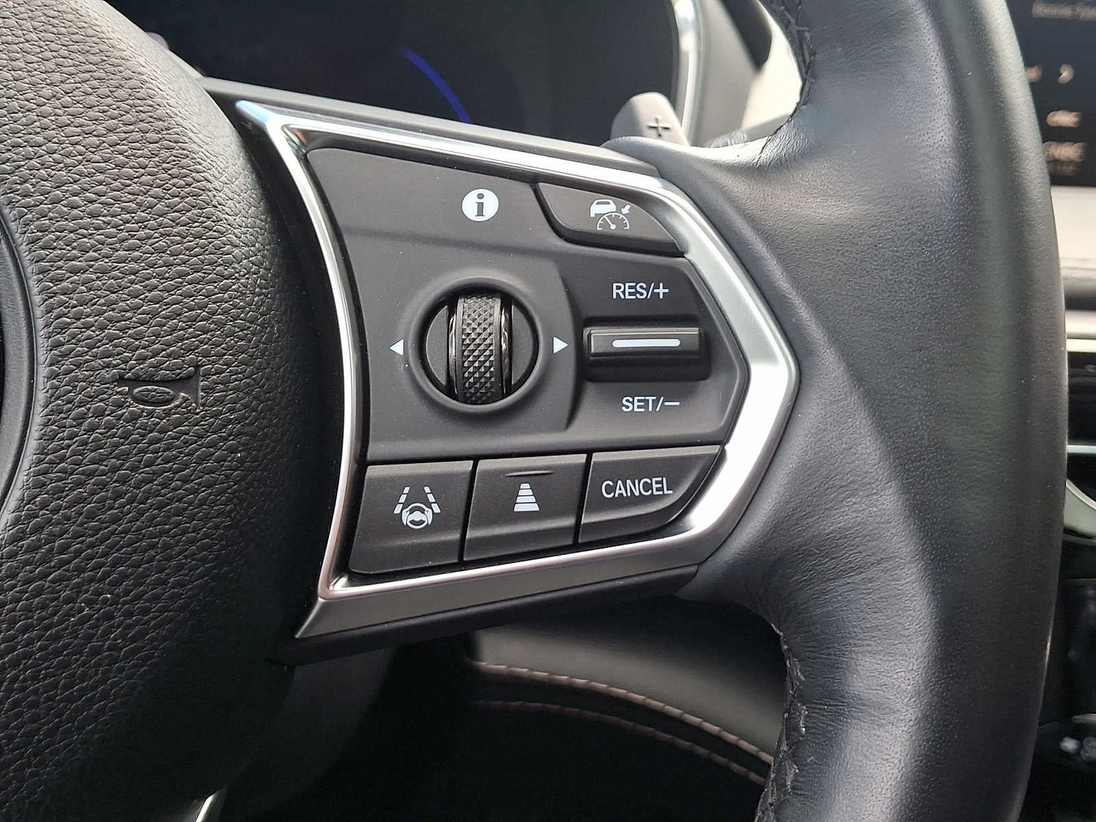 2023 Acura MDX SH-AWD w/Advance Package