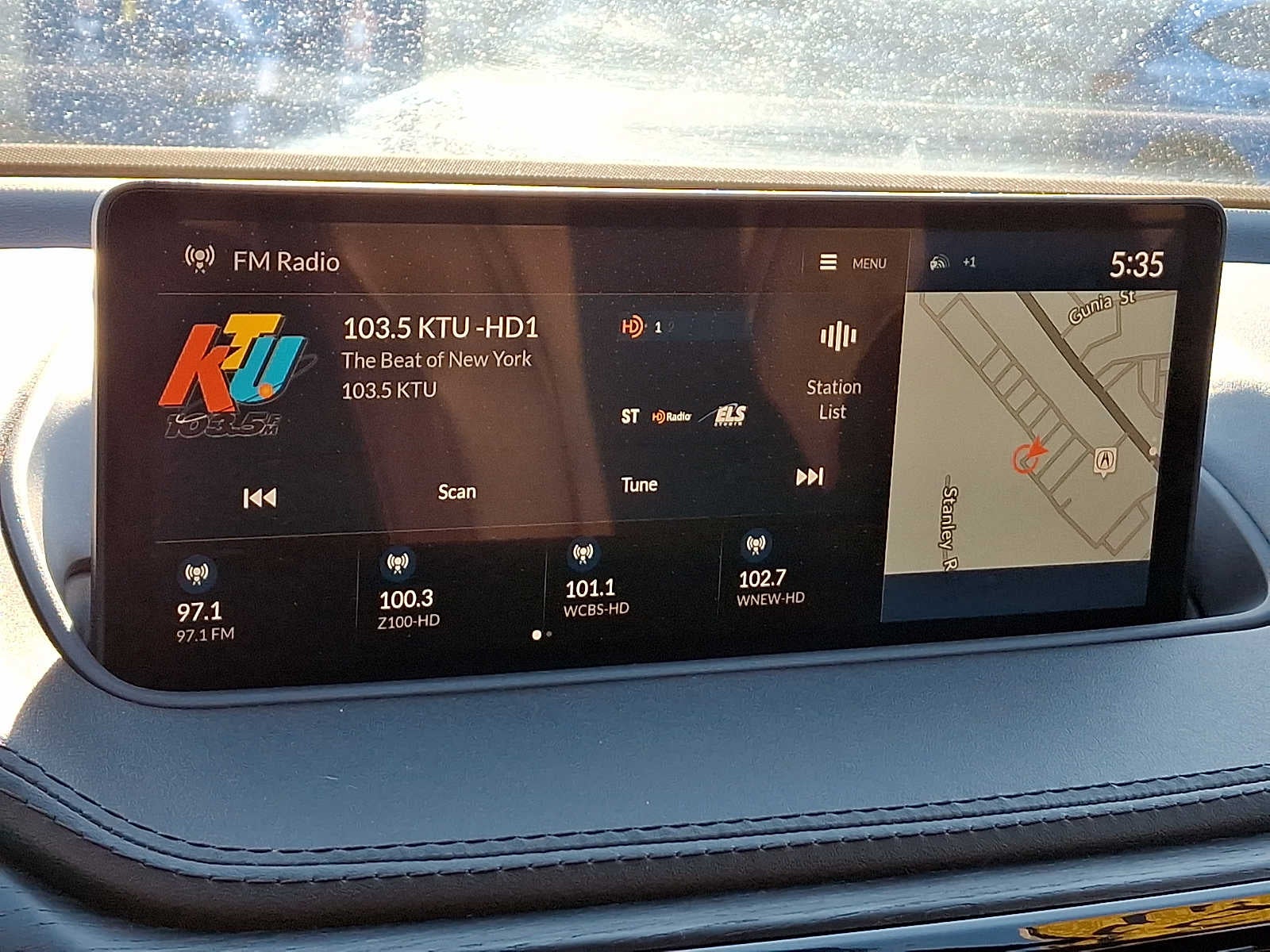 2023 Acura MDX SH-AWD w/Advance Package