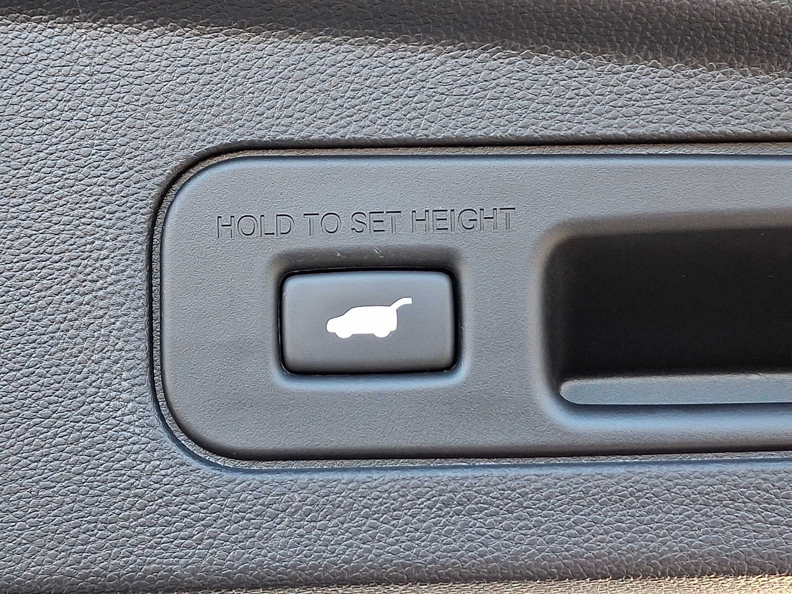 2023 Acura MDX SH-AWD w/Advance Package