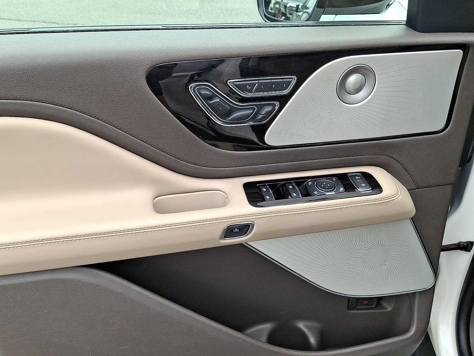 2022 Lincoln Aviator Reserve AWD