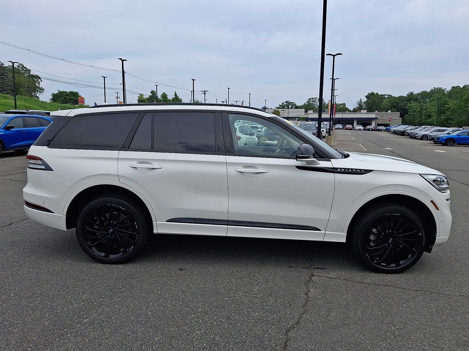 2022 Lincoln Aviator Reserve AWD