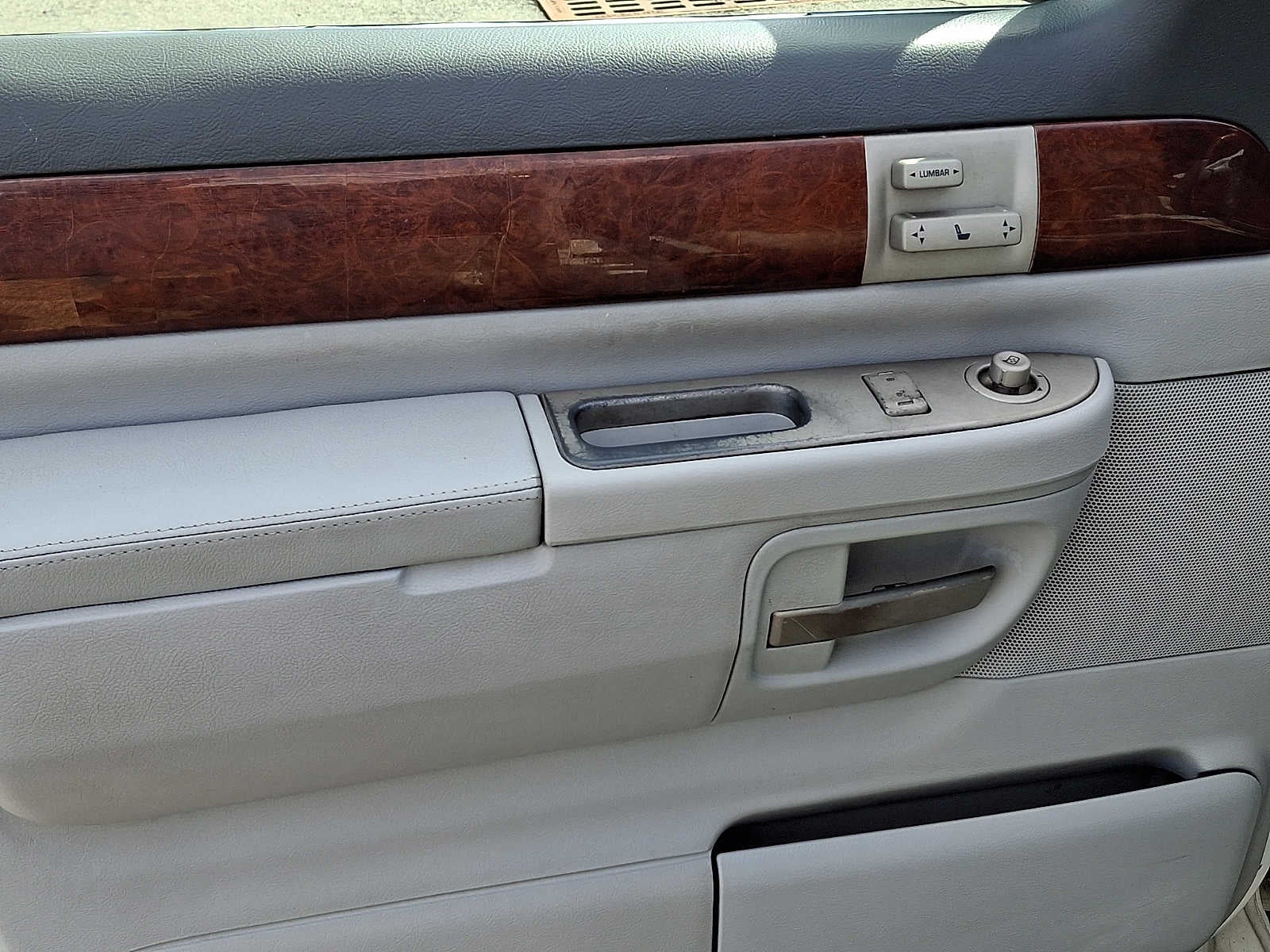 2004 Lincoln Aviator 4dr 2WD Ultimate