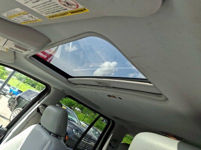 2004 Lincoln Aviator 4dr 2WD Ultimate
