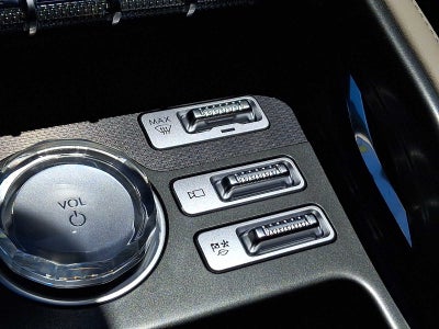 2024 Lincoln Nautilus Premiere AWD