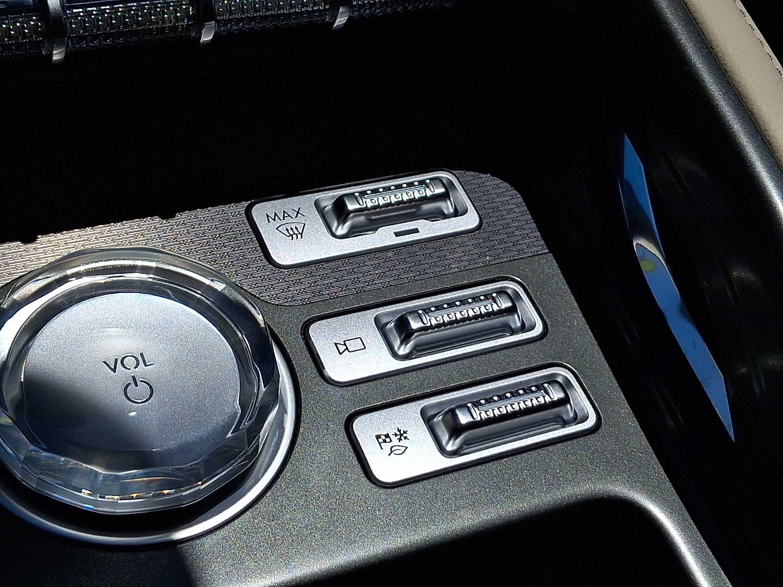 2024 Lincoln Nautilus Premiere AWD