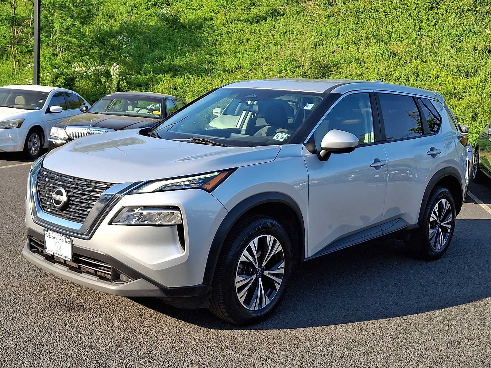 2023 Nissan Rogue FWD SV