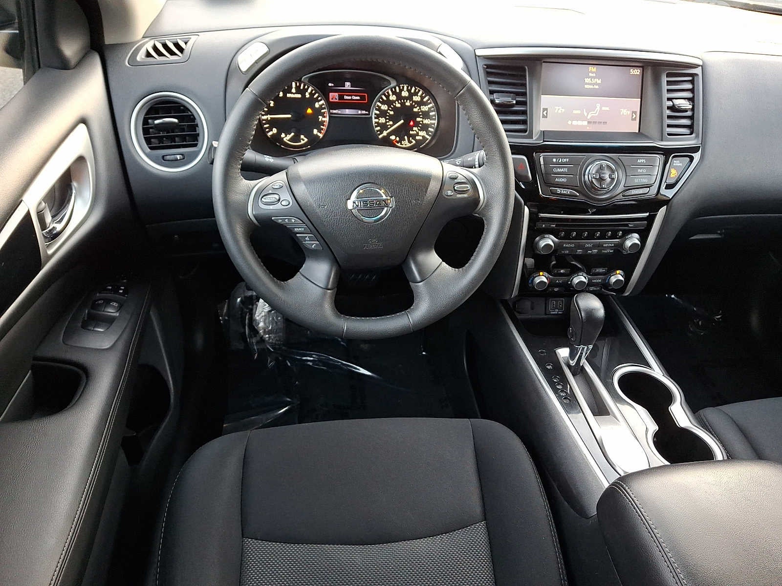 2018 Nissan Pathfinder FWD SV