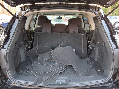 2018 Nissan Pathfinder FWD SV