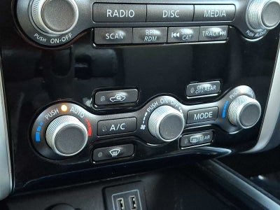 2018 Nissan Pathfinder FWD SV