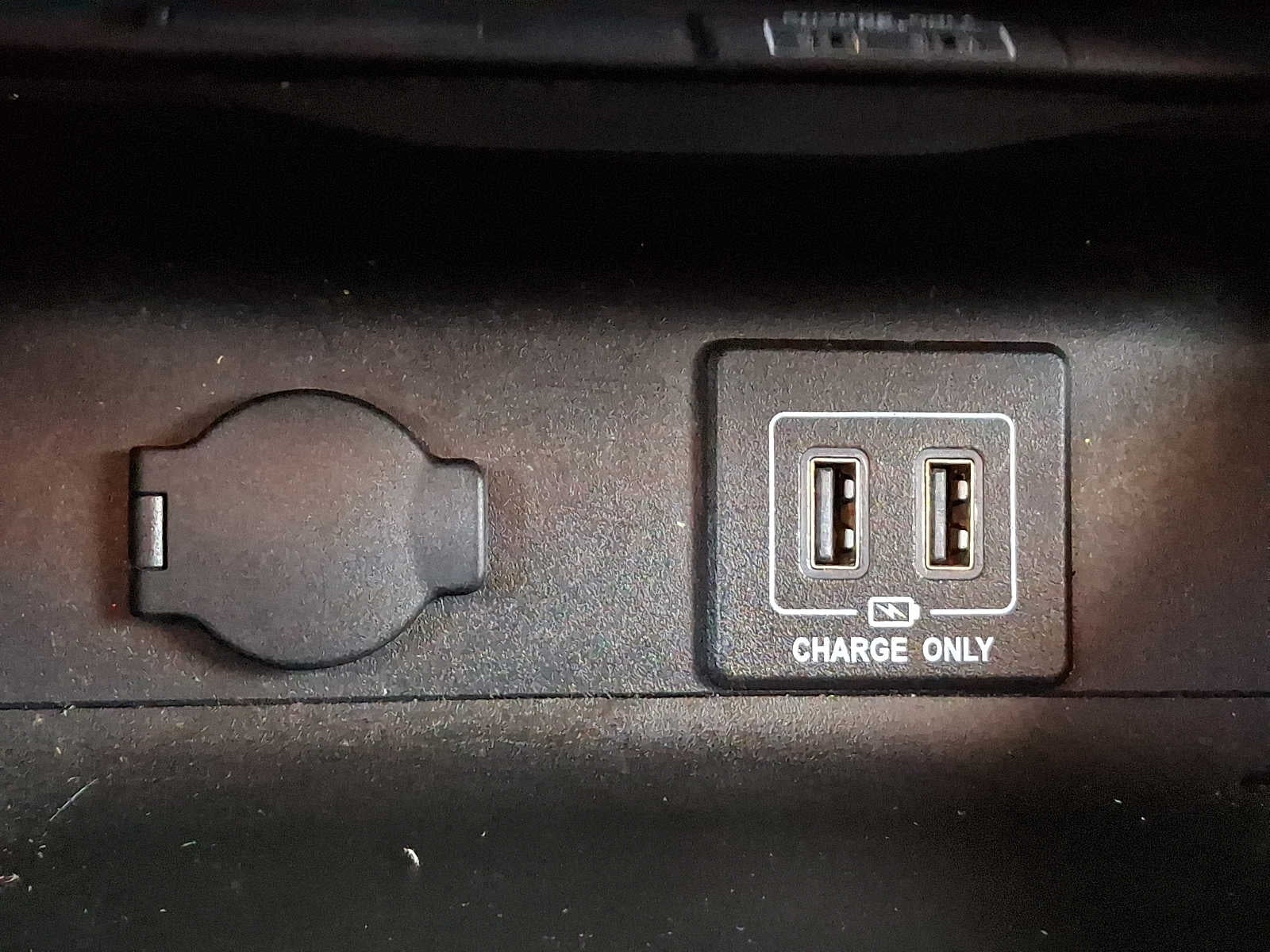 2018 Nissan Pathfinder FWD SV