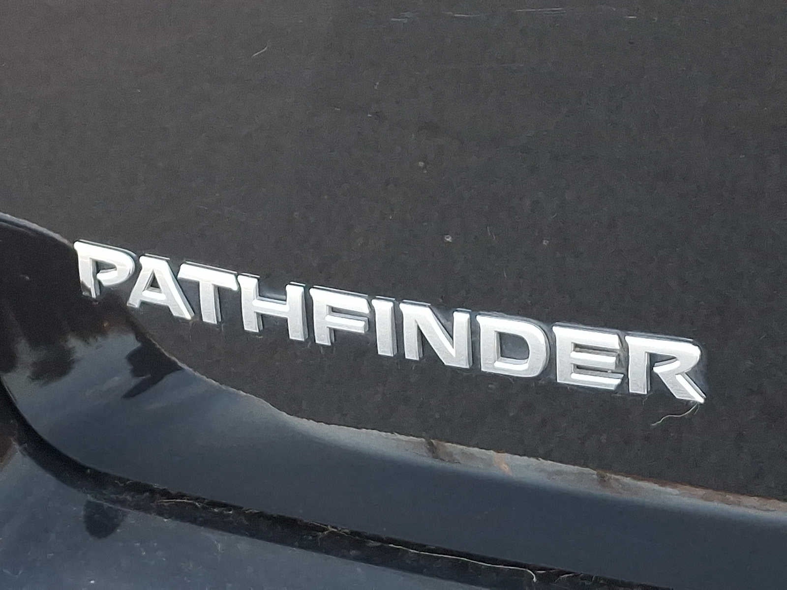 2018 Nissan Pathfinder FWD SV