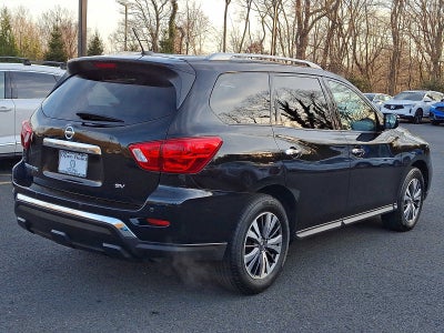 2018 Nissan Pathfinder FWD SV