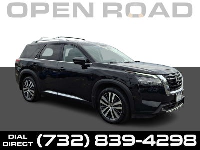 2022 Nissan Pathfinder Platinum 4WD