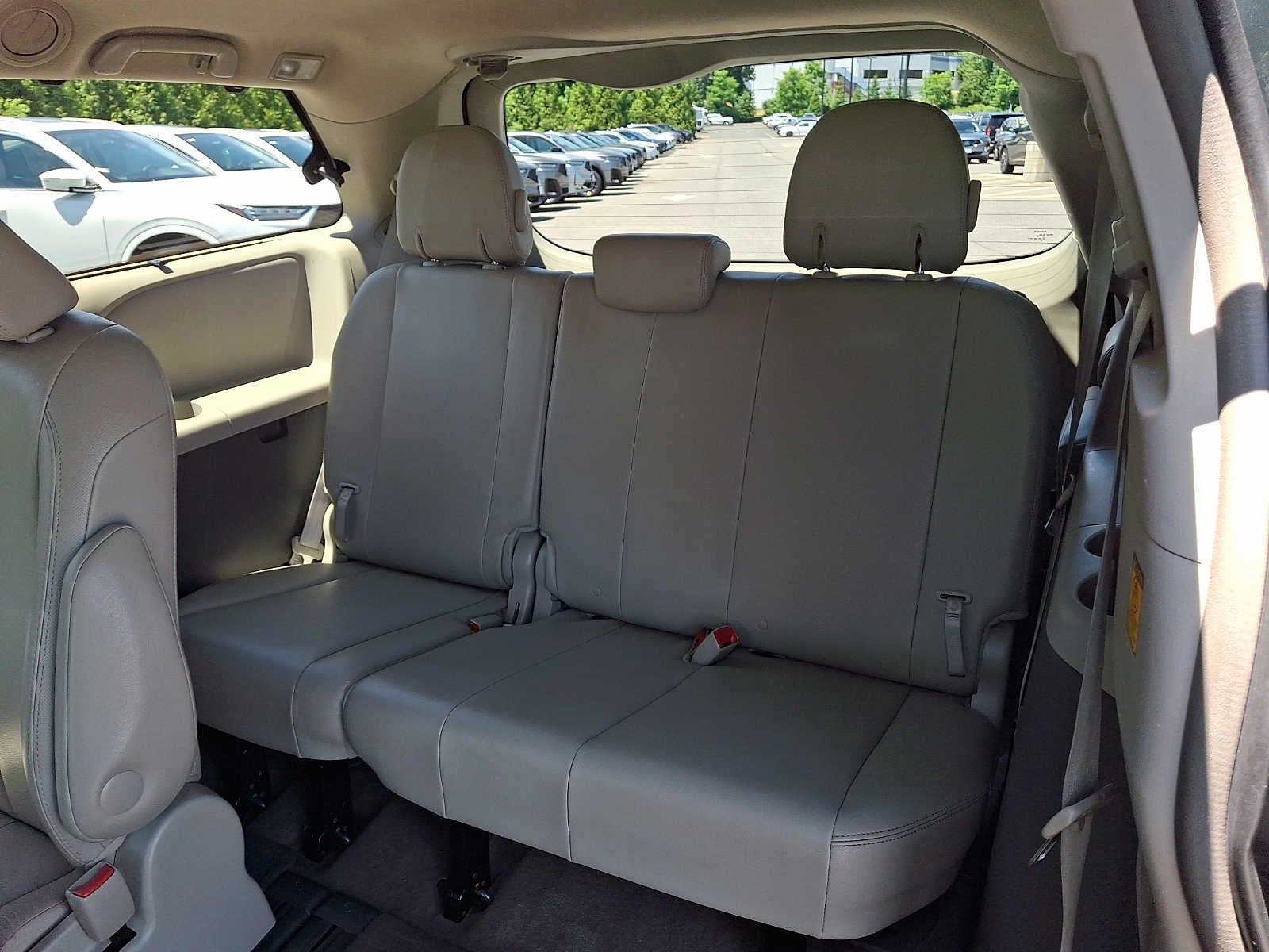 2013 Toyota Sienna 5dr 8-Pass Van V6 XLE FWD