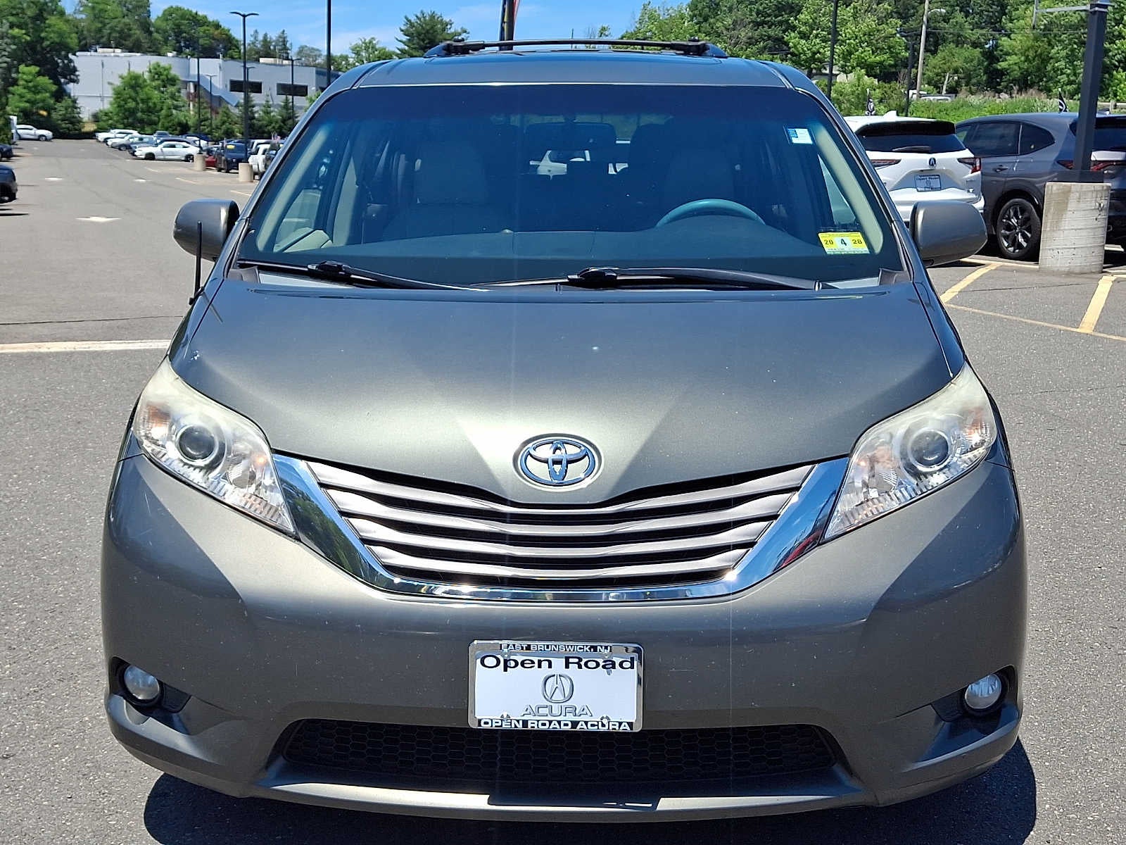 2013 Toyota Sienna 5dr 8-Pass Van V6 XLE FWD