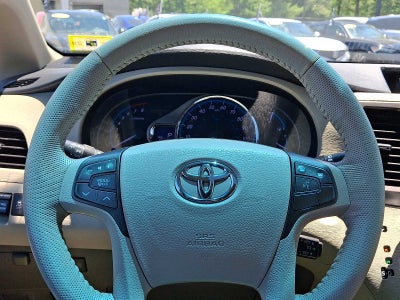 2013 Toyota Sienna 5dr 8-Pass Van V6 XLE FWD