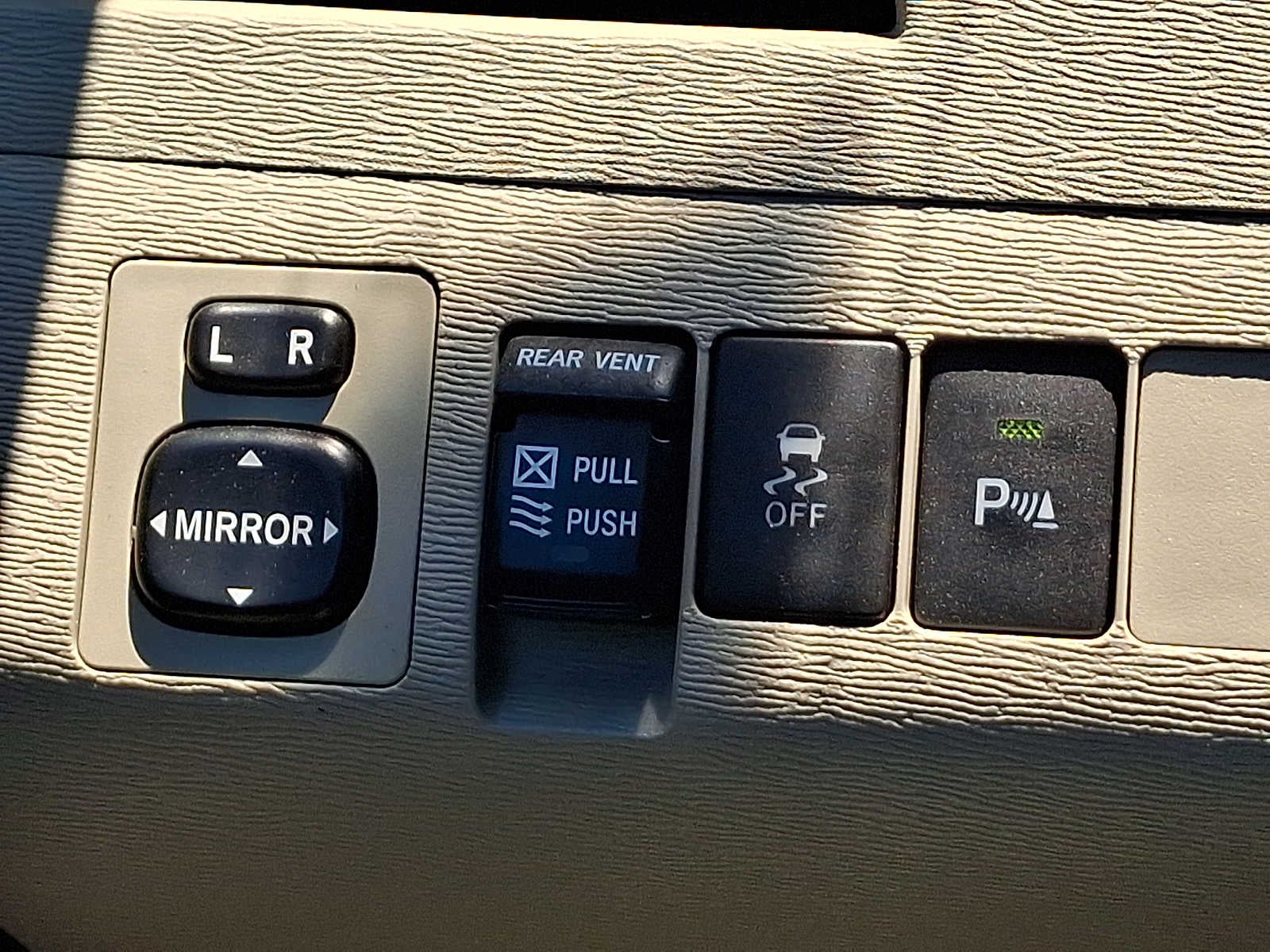 2013 Toyota Sienna 5dr 8-Pass Van V6 XLE FWD