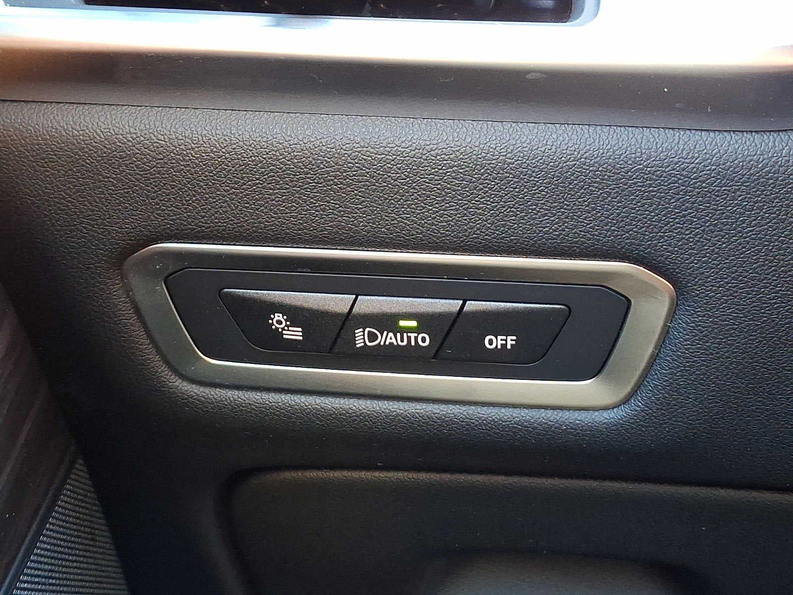 2025 BMW X7 xDrive40i Sports Activity Vehicle