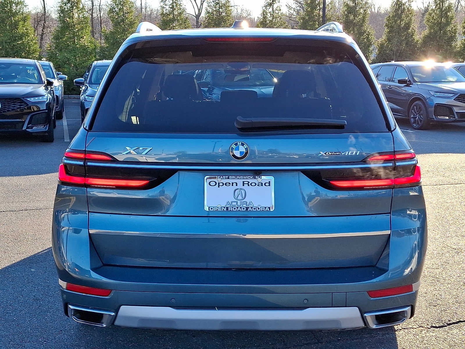 2025 BMW X7 xDrive40i Sports Activity Vehicle