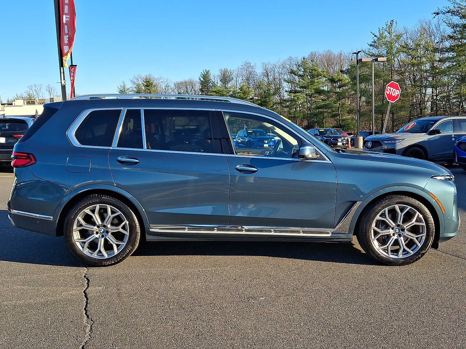 2025 BMW X7 xDrive40i Sports Activity Vehicle