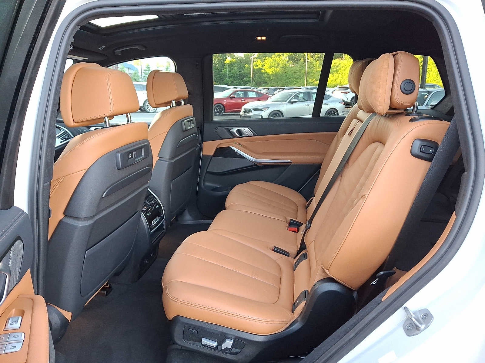 2022 BMW X7 M50i Sports Activity Vehicle