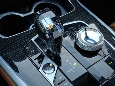2022 BMW X7 M50i Sports Activity Vehicle