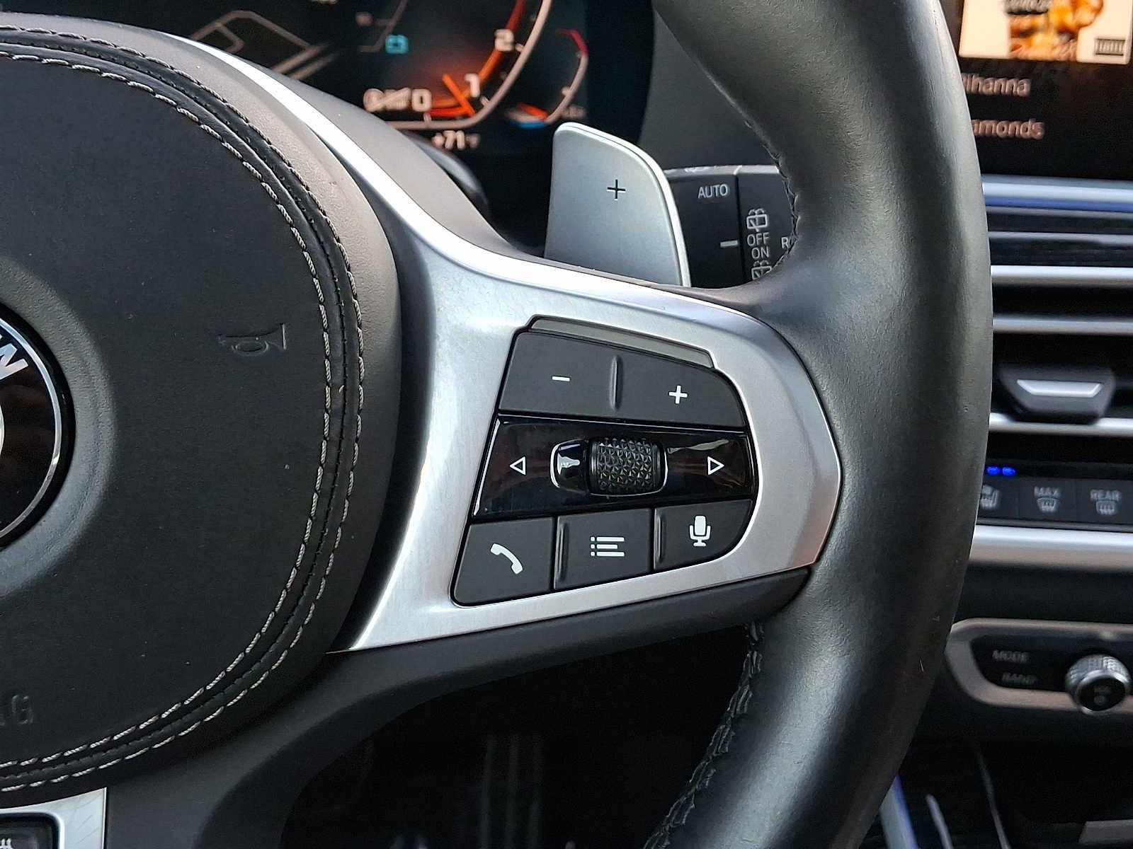 2022 BMW X7 M50i Sports Activity Vehicle