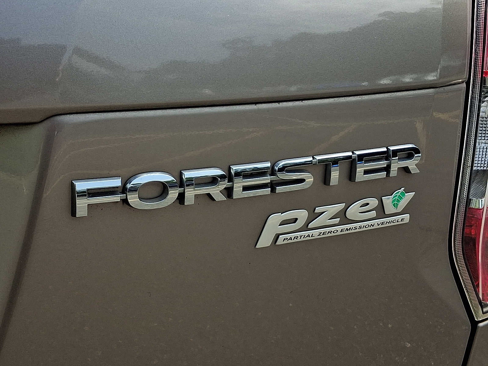 2014 Subaru Forester 4dr Auto 2.5i Premium PZEV
