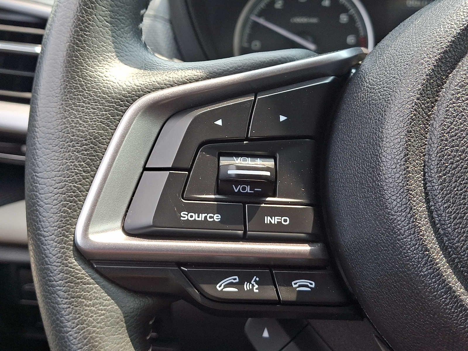 2023 Subaru Forester Limited CVT
