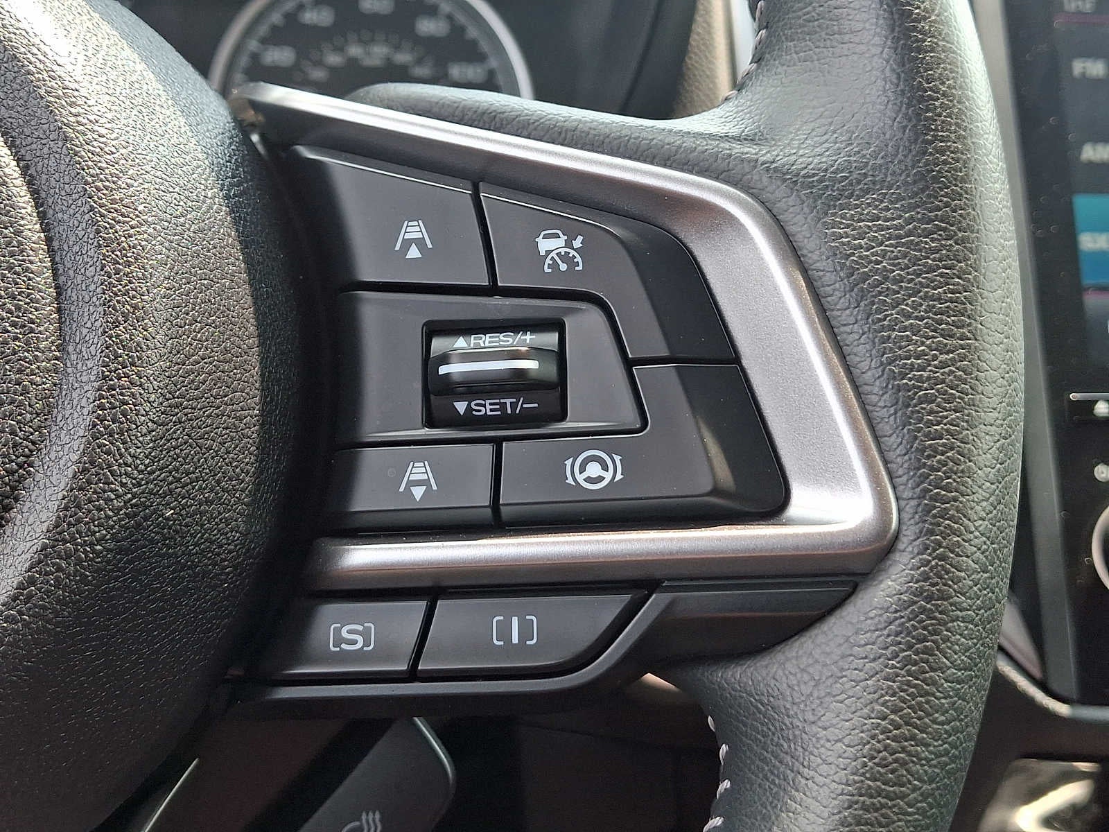 2023 Subaru Forester Limited CVT
