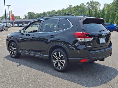 2023 Subaru Forester Limited CVT