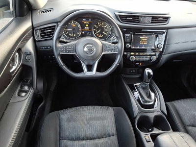 2020 Nissan Rogue AWD SV