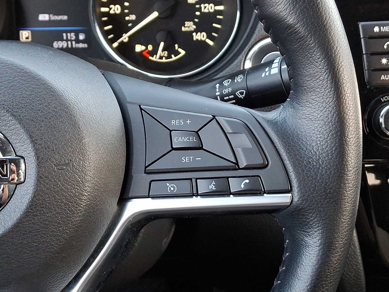 2020 Nissan Rogue AWD SV