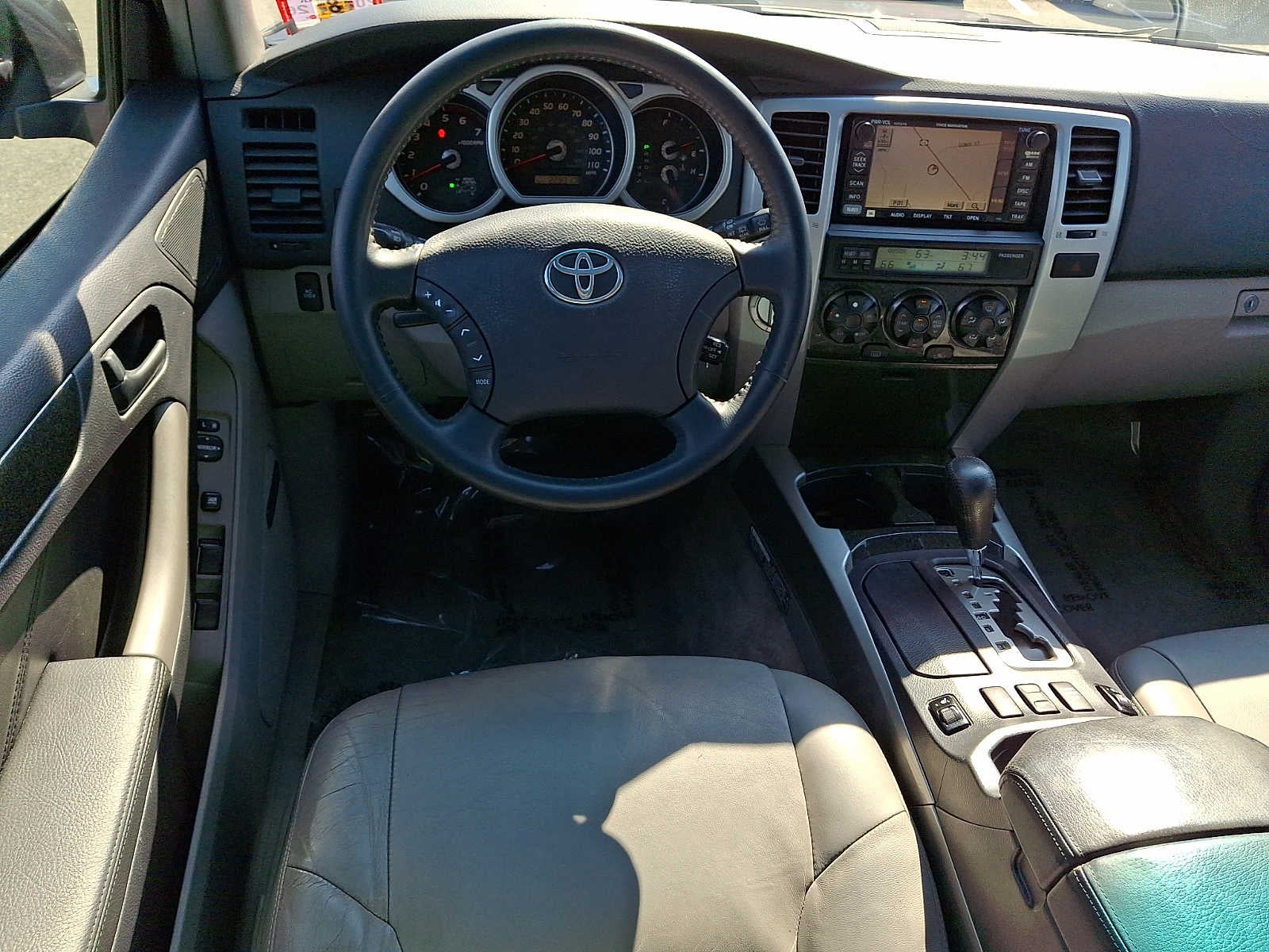 2004 Toyota 4Runner 4dr Limited V8 Auto 4WD