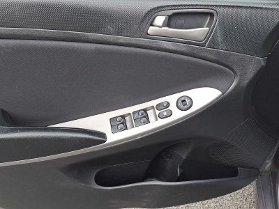 2016 Hyundai Accent 5dr HB Auto SE