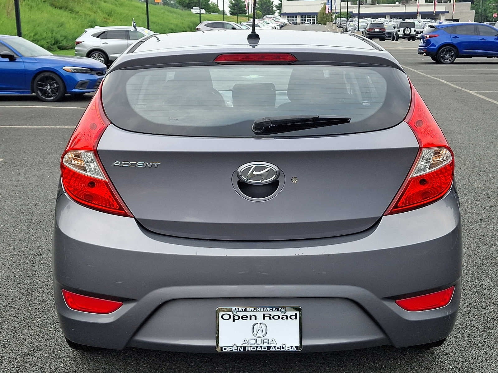 2016 Hyundai Accent 5dr HB Auto SE