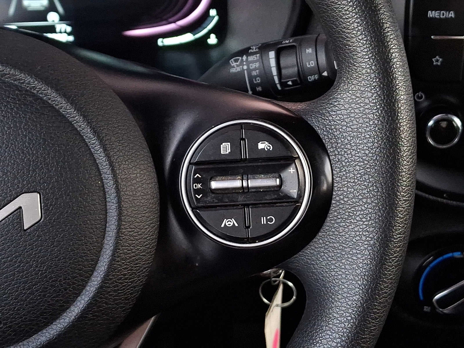 2023 Kia Soul LX IVT