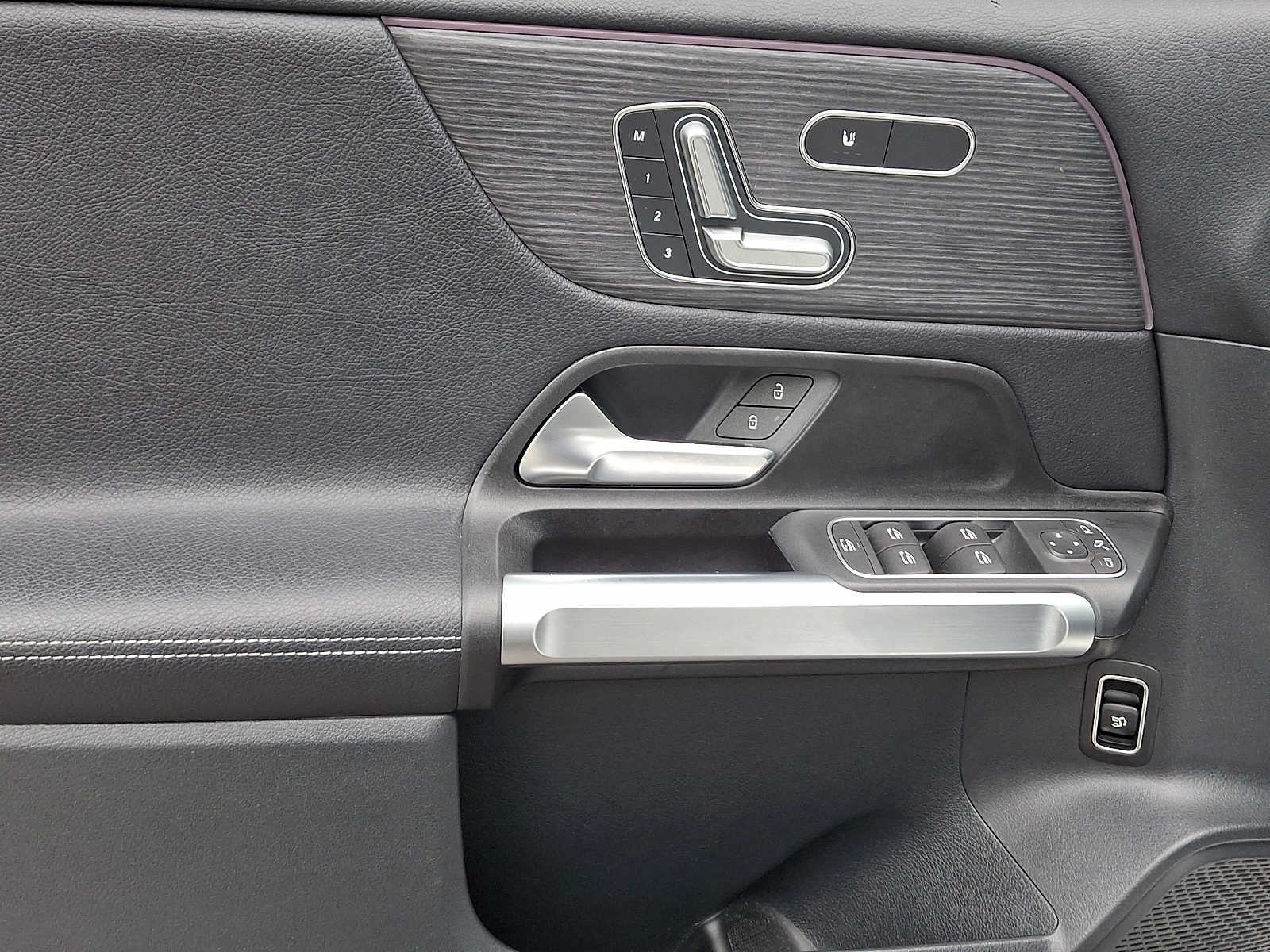 2023 Mercedes-Benz GLB GLB 250 4MATIC® SUV