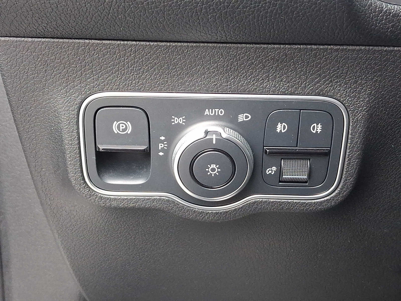 2023 Mercedes-Benz GLB GLB 250 4MATIC® SUV